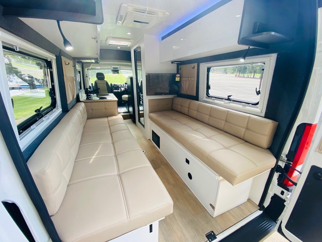 E2S Emu RV by Nova