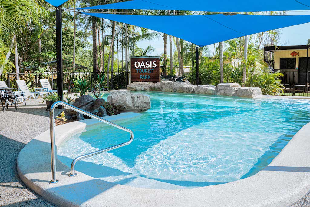 Temperature-controlled Magnesium Pool at Oasis Tourist Park